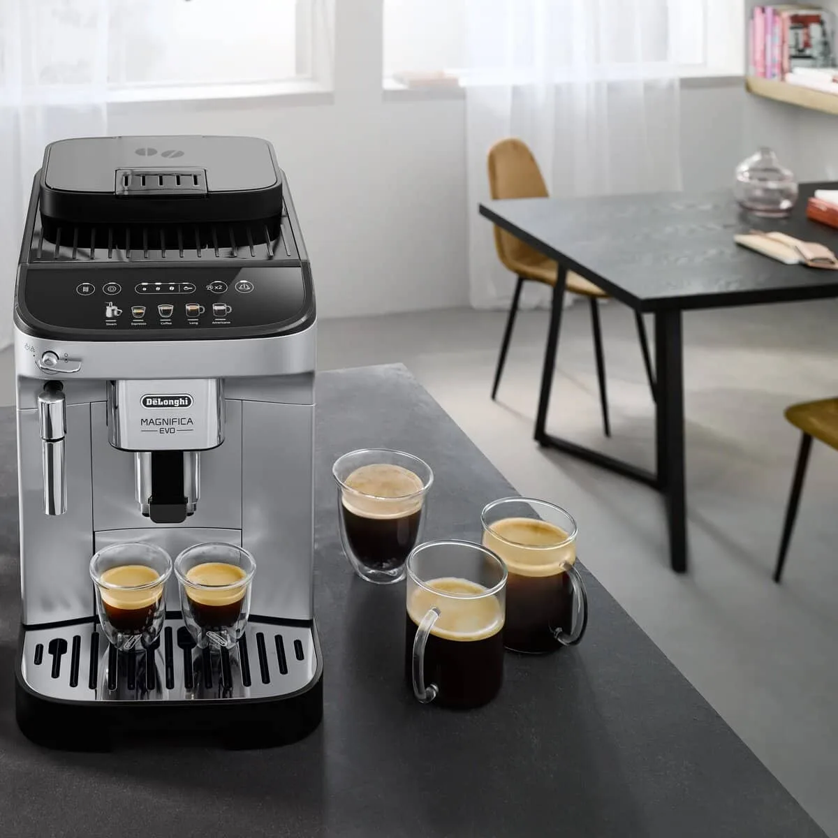 De'Longhi Magnifica Evo, Argent Noir — One Touch, 5 boissons — visuel 3