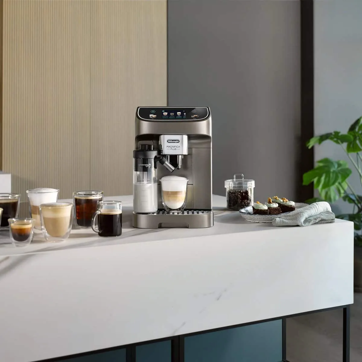 De'Longhi Magnifica Evo Next, Argent Noir — One Touch, 18 boissons — visuel 3