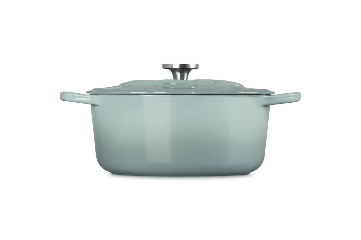Le Creuset Cocotte ronde Pétales en fonte émaillée — visuel 3