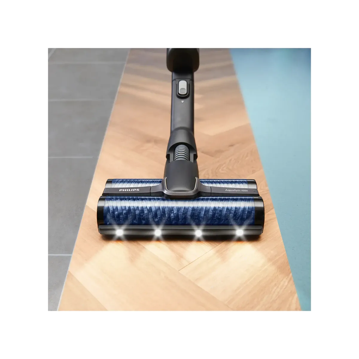 Philips Série 9000 Aspirateur laveur AquaTrio Aspirateur Balai 3-en-1 PowerCyclone Noir — visuel 4